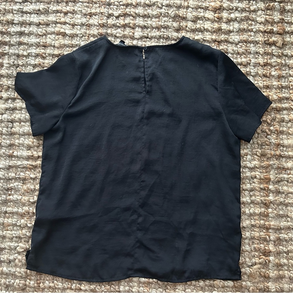 Banana Republic Black Short Sleeve Top - Picture 5 of 7